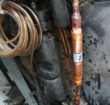 嘉鱼美的变频多联机空调维修售后服务中心